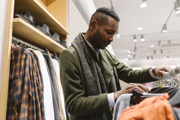 Vêtements de marque : conseils pour trouver le meilleur fournisseur